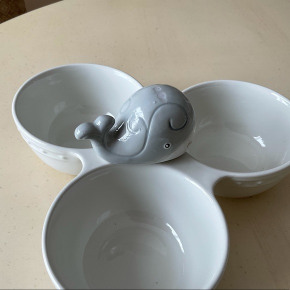 Grey Whale Platter Decor 🐳 - Picture 3 of 5